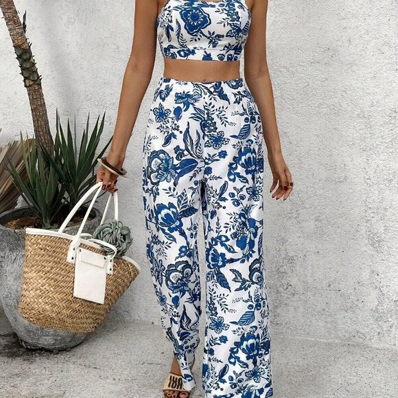 Blue Boho Women's Backless Zipper Camisole And Loose Printed Pants - Picture 3 of 6